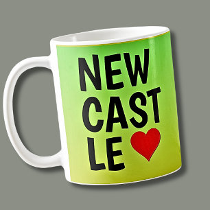 Mug Love NEWCASTLE (ou vous texte) Coeur sur Green Gol