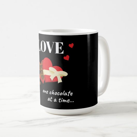 Mug Love One Chocolate at a Time Drôle Citation (Devant droit)