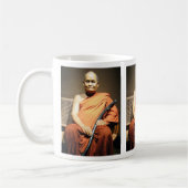 Mug Luang Poo Cha Subhaddho ... Moine bouddhiste (Gauche)