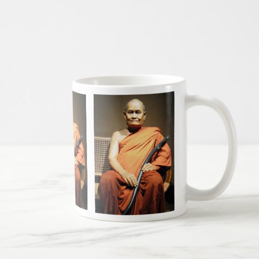 Mug Luang Poo Cha Subhaddho ... Moine bouddhiste (Droite)