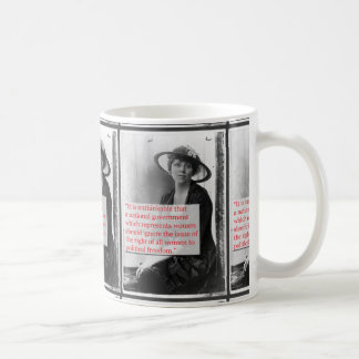Mug Lucy brûle la suffragette