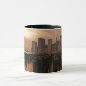 Mug Lueur de coucher du soleil pendant les cieux (Centre)