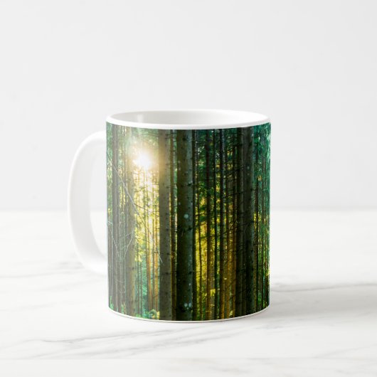 Mug Lumière Du Soleil À Travers Les Arbres Forestiers (Devant gauche)