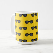 Mug Lunettes de soleil de dessin cool (Devant gauche)