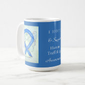 Mug Lutte contre la traite des êtres humains Ruban Ang (Devant gauche)