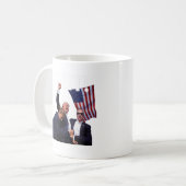 Mug Lutter Contre Trump 2024 Victime D'Une Blessure Lo (Devant gauche)
