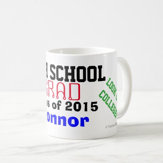 Mug Lycée Classe de diplôme de l'école de regarder par (Devant droit)