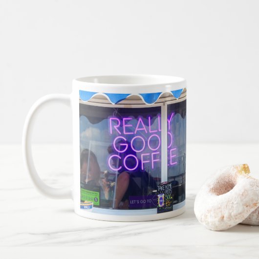 Mug Lyme Regis, Vraiment Bon Café. (Avec donut)