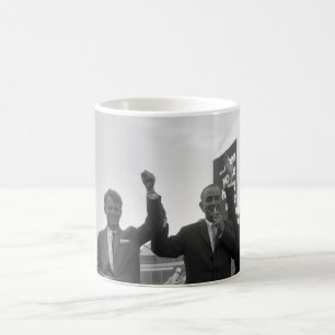 Mug Lyndon Johnson avec Robert Kennedy
