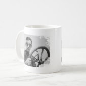 Mug M. Burman (Devant gauche)