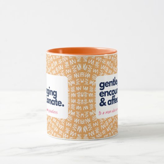 Mug Ma mère est inestimable-douce, encouragez et affec (Centre)