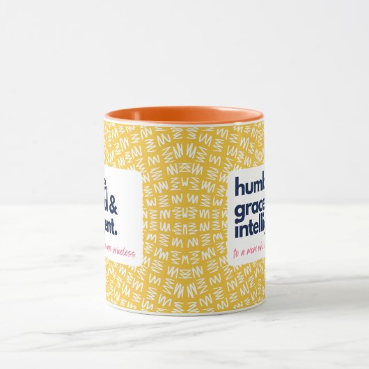 Mug Ma mère est inestimable, humble, gracieuse et inte (Centre)