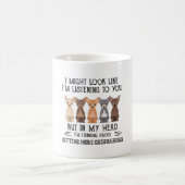 Mug Ma tête je pense à obtenir plus de Chihuahuas (Centre)