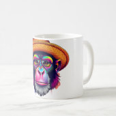 Mug Macaque en Casquette de paille - Fun Monkey Tee (Devant droit)