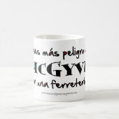 Mug MacGyver en una ferretería (Centre)