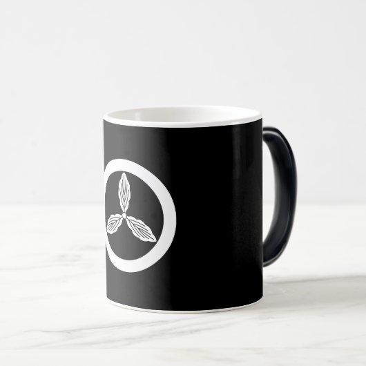 MUG MAGIQUE 丸に土佐柏 (Devant droit)