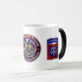 Mug Magique 82e Brigade d'aviation de combat de la division aé (Devant droit)