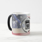Mug Magique 82e division aéroportée Conception Customisée (Devant gauche)