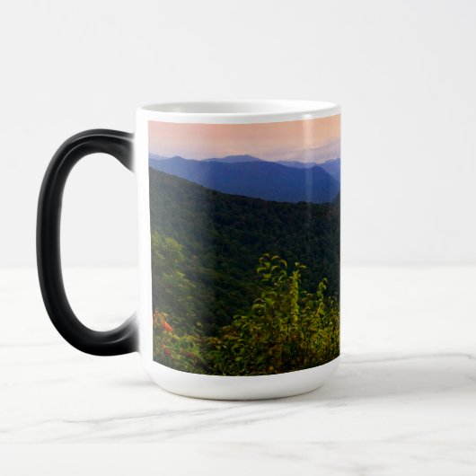 Mug Magique Blue Ridge Mountains Vue Pittoresque (Gauche)