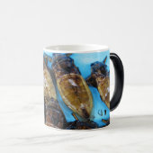 Mug Magique Bogue d'eau géante frite (Maeng Daa) ... Alimentat (Devant droit)