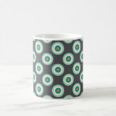 Mug Magique Cercles mixtes gris par Shirley Taylor (Centre)