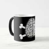 Mug Magique Cerveau aux os croisés (Devant gauche)