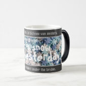 Mug Magique C'est de la neige d'hier - transl idiot. Allemand (Devant droit)
