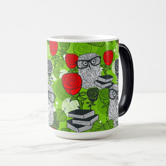 Mug Magique Chouette en roses rouges (Devant droit)