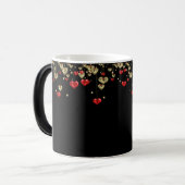 Mug Magique Cœurs rouges et dorés sur fond noir (Devant gauche)