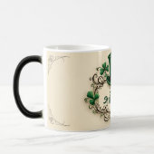 Mug Magique Conception de Shamrock pour la Saint-Patrick joyeu (Gauche)