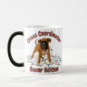 Mug Magique Coordinateur de chaos de chien Boxer (Gauche)