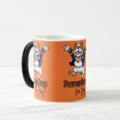 Mug Magique Coupe joueuse | Bulldog dans la veste bleue (Devant gauche)