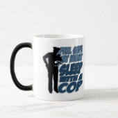 Mug Magique En sécurité de sentir, sommeil avec une cannette (Gauche)