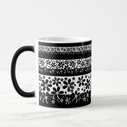 Mug Magique Fleurs noir et blanc (Gauche)