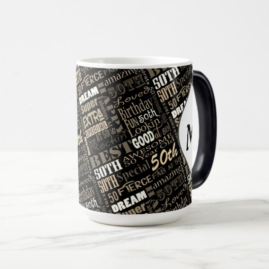 Mug Magique Fun 50ème anniversaire fête Monogramme personnalis (Devant droit)