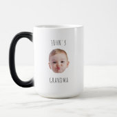 Mug Magique Grand-mère moderne visage bébé cadeau d'anniversai (Gauche)