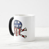 Mug Magique Graphique americana de drapeau de crâne de (Devant gauche)
