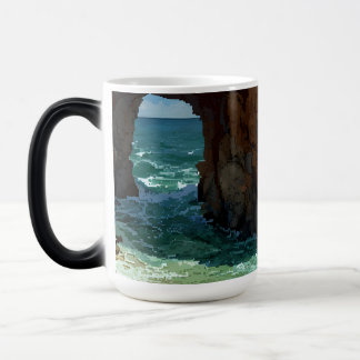 Mug Magique Grotte pixel art sur la plage 