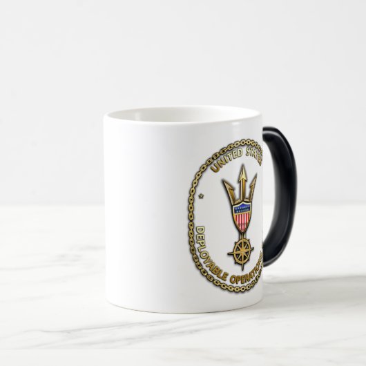 Mug Magique Groupe d'opérations déployable d'USCG) (Devant droit)