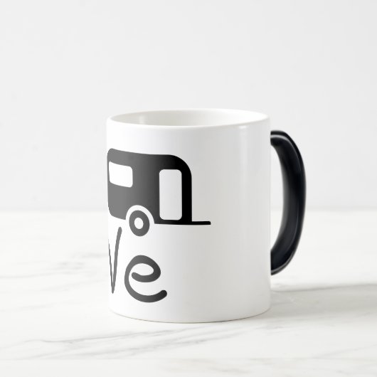 Mug Magique i love my caravan. J'aime le camping. Vacances (Devant droit)