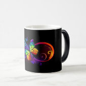 Mug Magique Infini vibrant avec papillon arc-en-ciel sur noir (Devant droit)