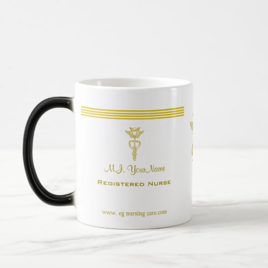 Mug Magique Infirmière avec rayures d'or et emblème de caducée (Gauche)