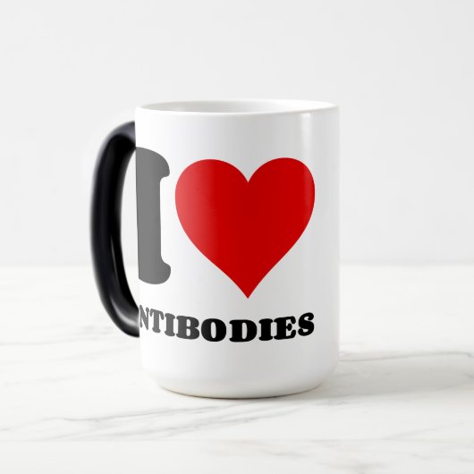 MUG MAGIQUE J'AIME LES ANTICORPS (Devant gauche)