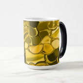 Mug Magique Jaune ou dorée, les pièces ressemblent à du métal  (Devant droit)