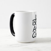 MUG MAGIQUE LA VIE COMMENCE APRÈS LE FROMAGE DE CAFÉ (Devant gauche)