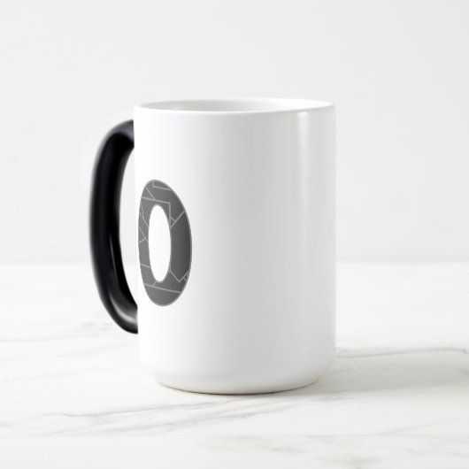 Mug Magique Le nombre zéro (0) en noir (Devant gauche)