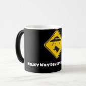 Mug Magique "Livraison de Voies Lactées" Enlèvement de Vache (Devant gauche)