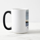 Mug Magique Loch Ness, Highlands, Ecosse affiche de voyage (Gauche)