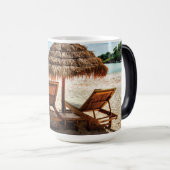 Mug Magique Lounge on beach throw pillow (Devant droit)