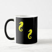 Mug Magique Morphing d'hippocampe de Glow_Yellow d'océan (Gauche)